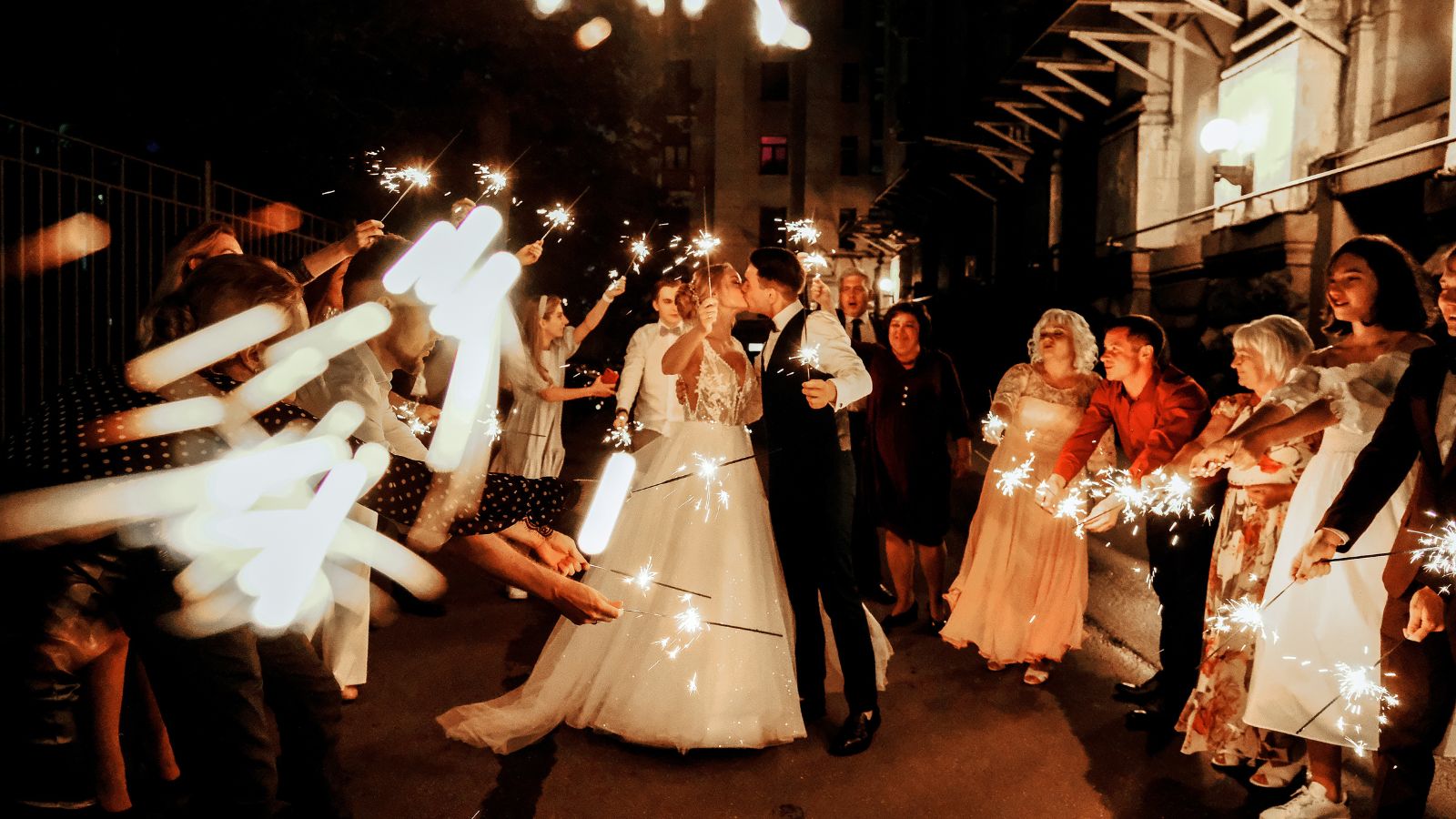 Maison Peonia wedding